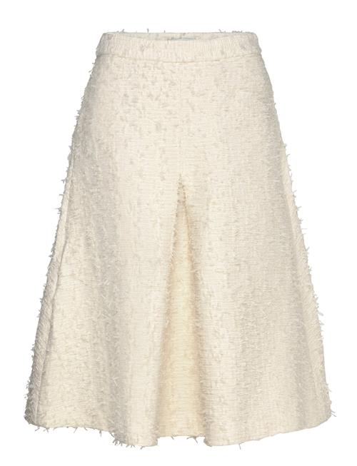 Dea Kudibal | Almadea | M