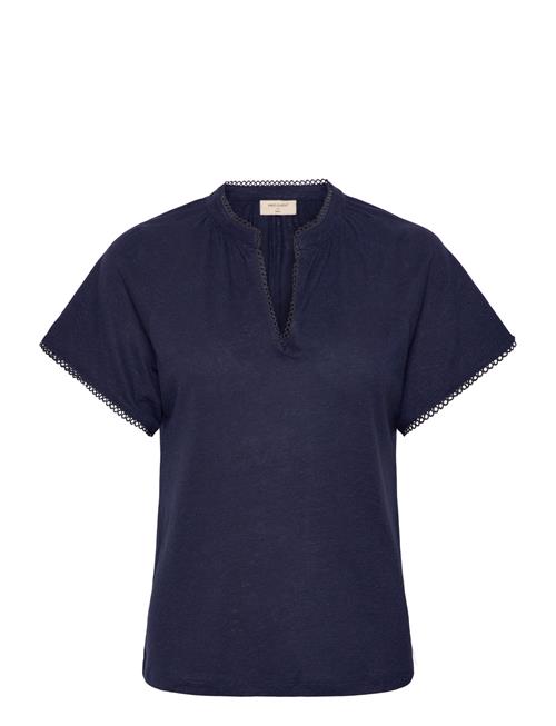 FREE/QUENT | T-Shirt From Freequent In A Soft Linen Material. The T-Shirt Has Fine Back Pleat | S