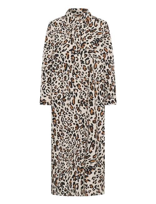 Part Two | Tinellapw Dr | 32