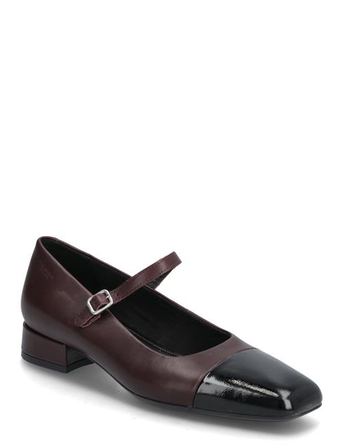 VAGABOND | Debbi | 41