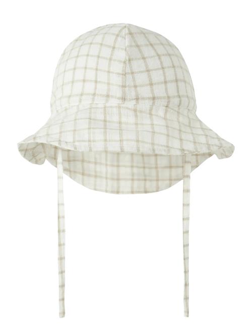 name it | Nbmhalom Hat | 40-44