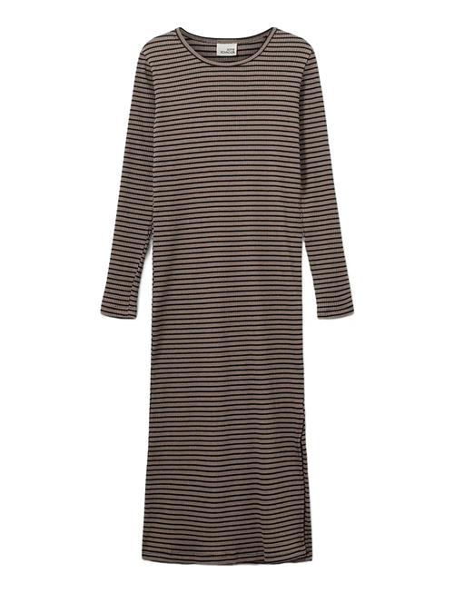 Sofie Schnoor Young | Facitasy Dress | 152