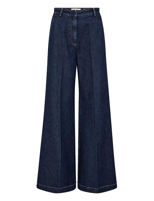 Tomorrow | Trw-Ellen French Pant Wash Andong | 24 x 32