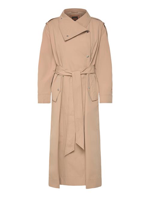 BOSS | C_Clarina | 38