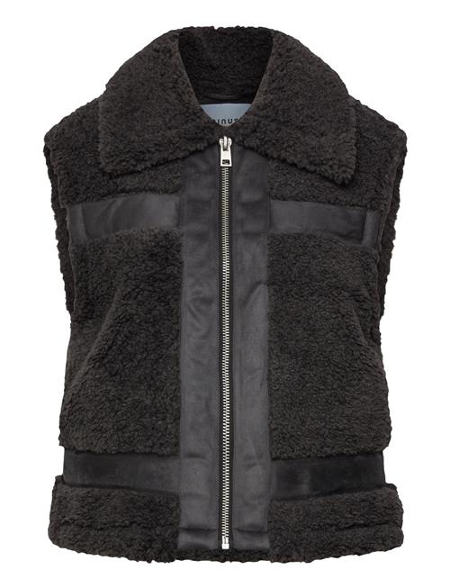 Minus | Msalda Faux Fur Vest | 38