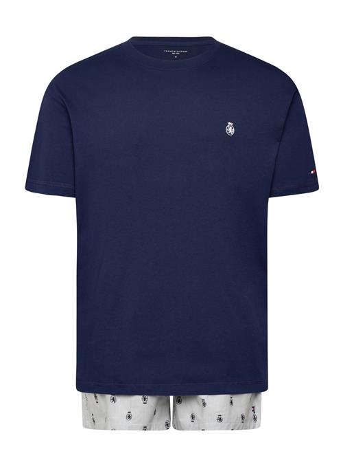 Tommy Hilfiger | Oversized Tee & Woven Boxer | M