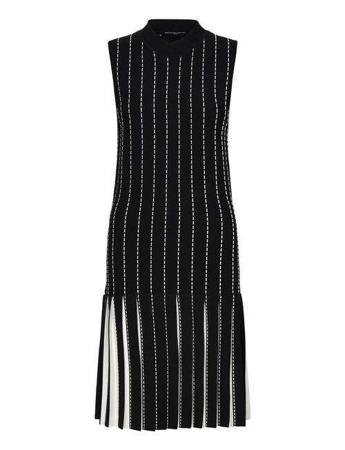 French Connection | Mari Slvlss Pleated Dress | M