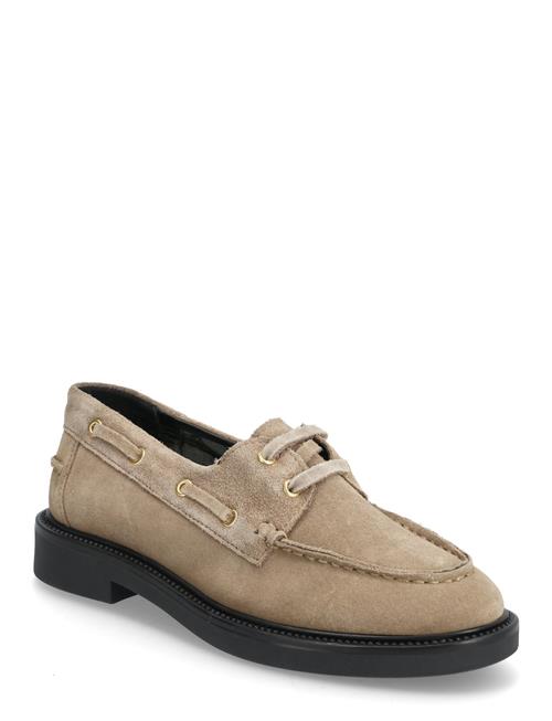 Steve Madden | Rummored | 38