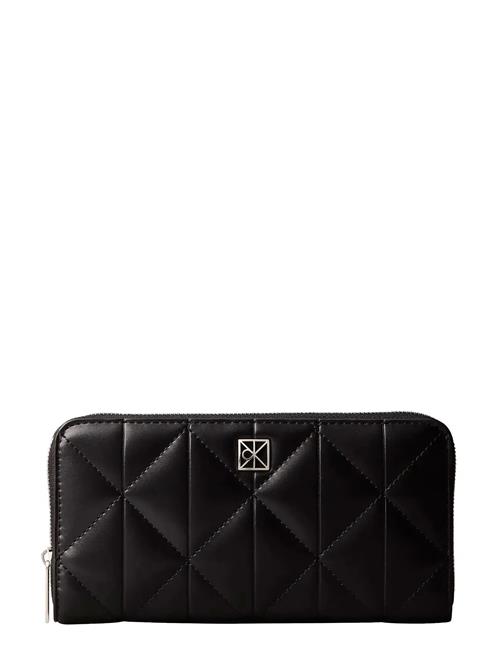 Calvin Klein | Quilted Long Zip Around | ONE SIZE