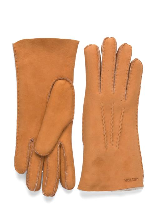 Hestra | Bernadette Cork | 8