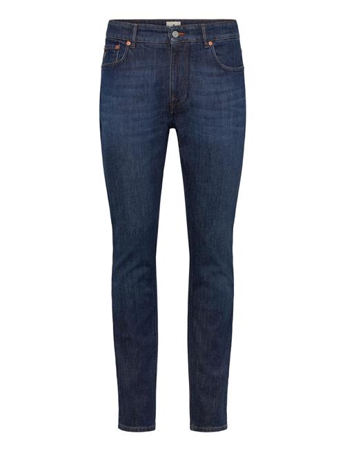 Morris | Steve Stretch | 28 x 32