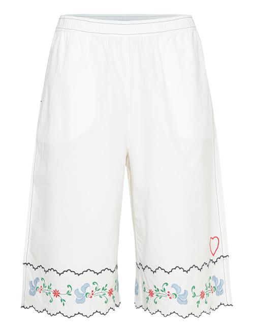 Stella Nova | Coloured Embroidered Oversized Shor | 38