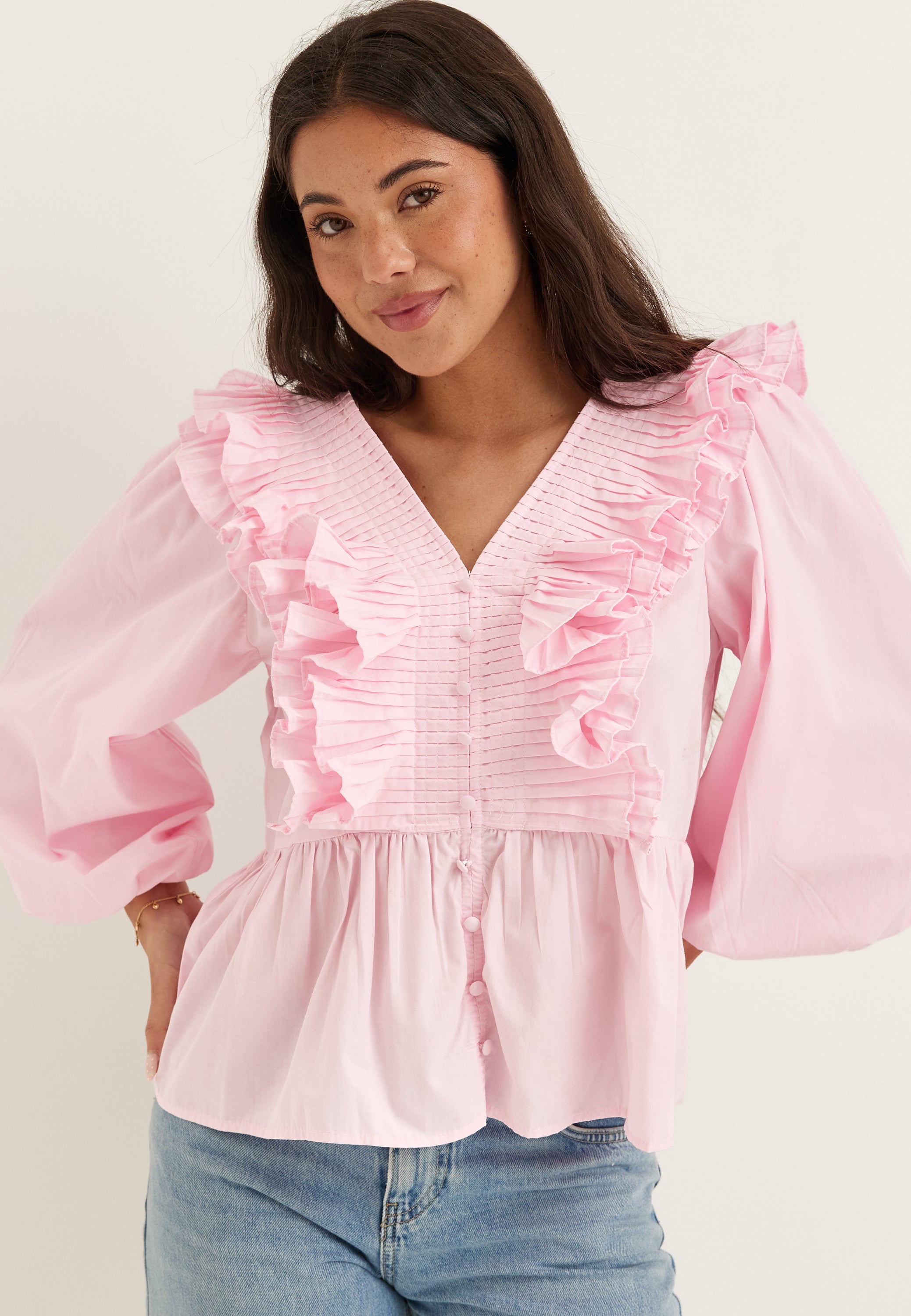 YAS Yasruna 3/4 RUFFLE TOP