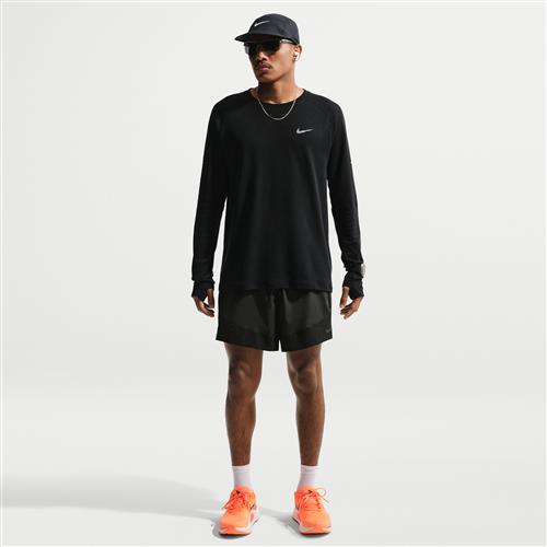 Nike Stride Plus Dri-FIT-løbeshorts med indershorts (13 cm) til mænd - sort
