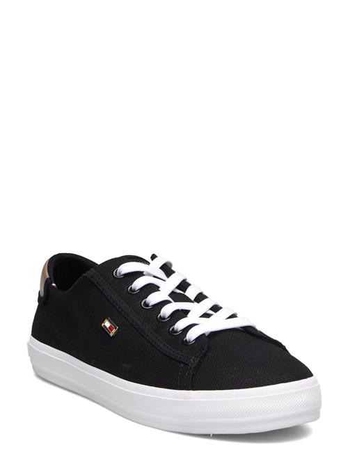 Tommy Hilfiger | Vulc Canvas Lace Up Sneaker | 37