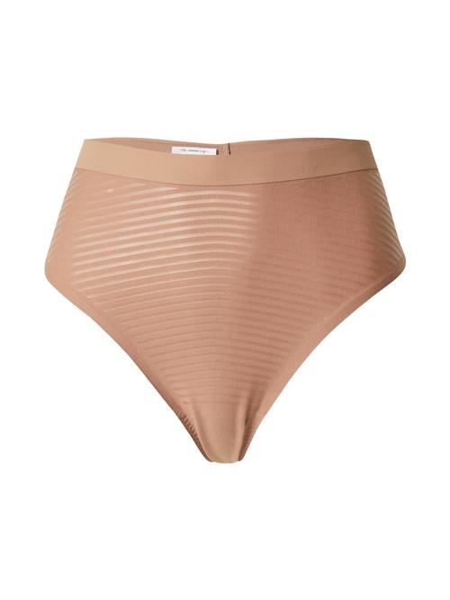 SPANX Shapingslip  cappuccino
