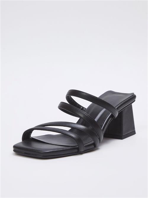 Trendyol Pantoletter  sort