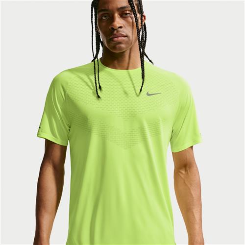 Kortærmet Nike Stride Dri-FIT ADV-løbetop til mænd - gul