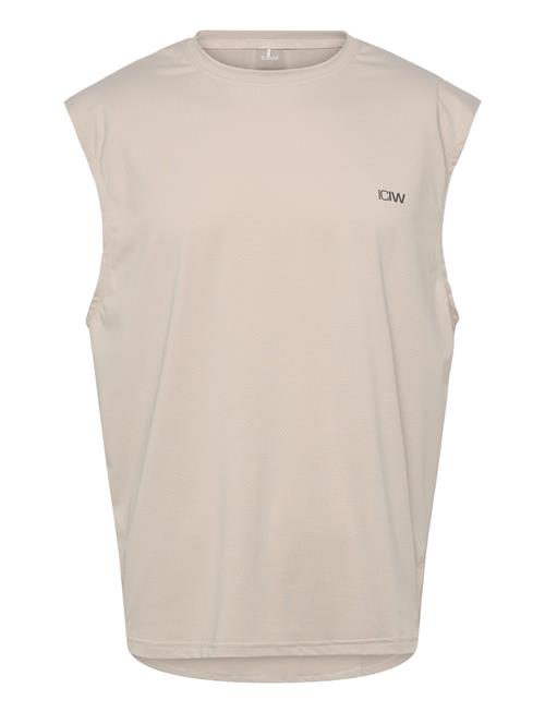 ICANIWILL | Stride Sleeveless T-Shirt M | S