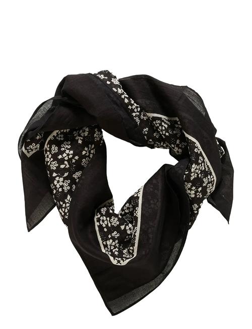 Part Two | Louipw Sc | ONE SIZE