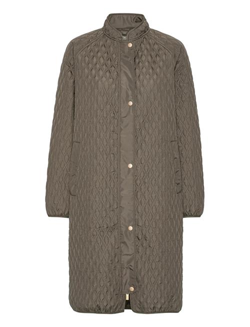 Ilse Jacobsen | Ally06 | 44