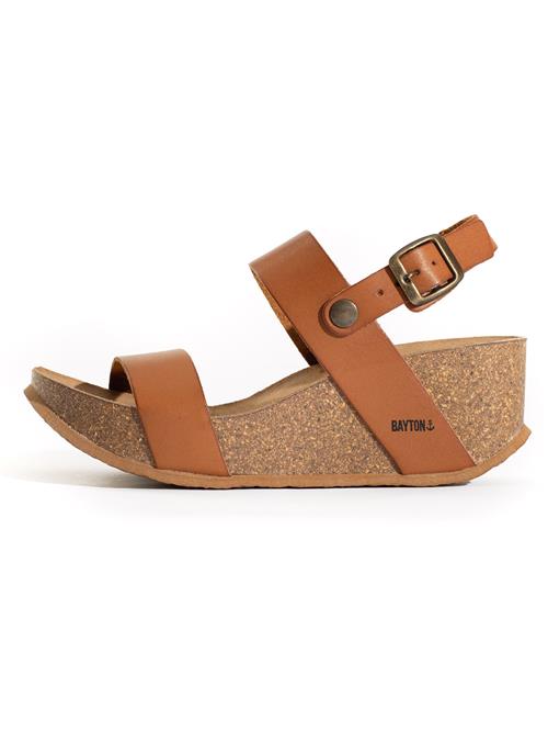Se Bayton Sandaler 'Selene'  camel hos About You