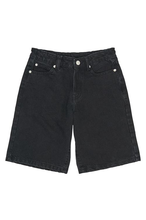 The New Svende Lange Baggy Fit Denimshorts Medium Black Denim  Medium Black Denim-7 Y  Sort  7 år  mand