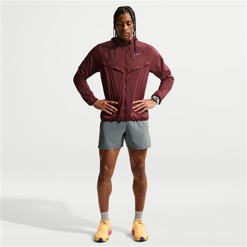 Nike Miler Dri-FIT-løbeshorts (13 cm) med indershorts til mænd - grå