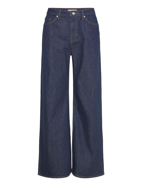 Tiger of Sweden | Kinne Facade | 26 x 30