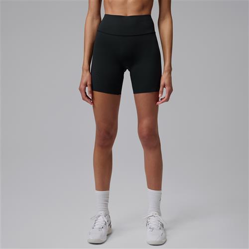 Jordan Sport Flightweight-cykelshorts med høj talje til kvinder (15 cm) - sort