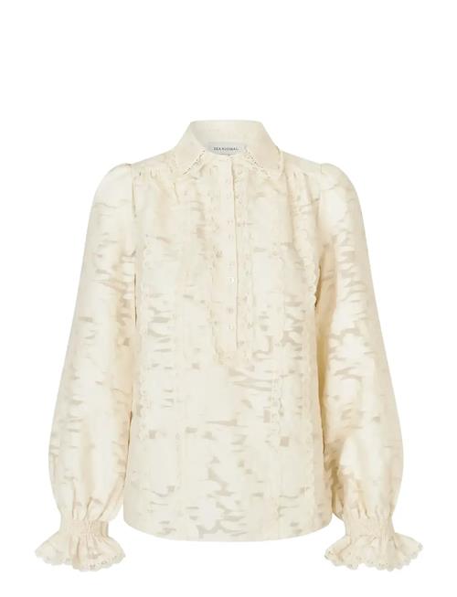 Dea Kudibal | Daphnedea | S