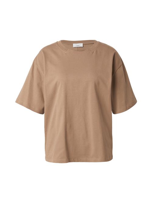 Kamila Šikl Shirts  taupe