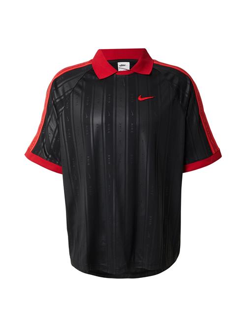 Nike Sportswear Bluser & t-shirts  rød / sort