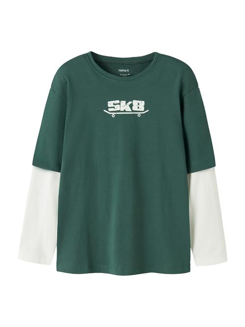 NAME IT Shirts 'NKMVARTO'  mørkegrøn / hvid