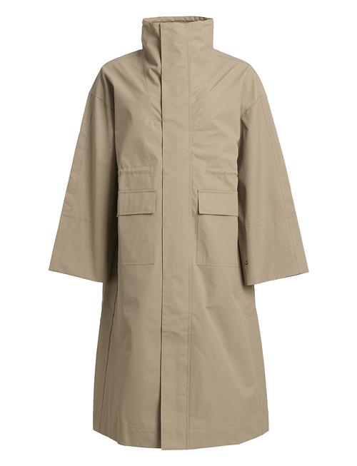 Rethinkit Studios | Tech Coat Cloud | L