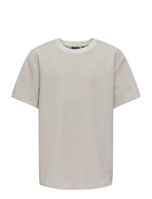ONLY & SONS | Osjkian Life Rlx Ss Strp Tee Jrs Noos | 122-128