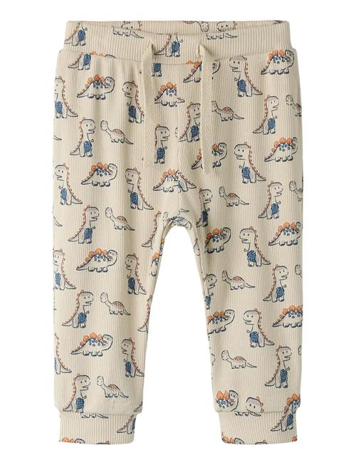 name it | Nbmfidius Pant | 62