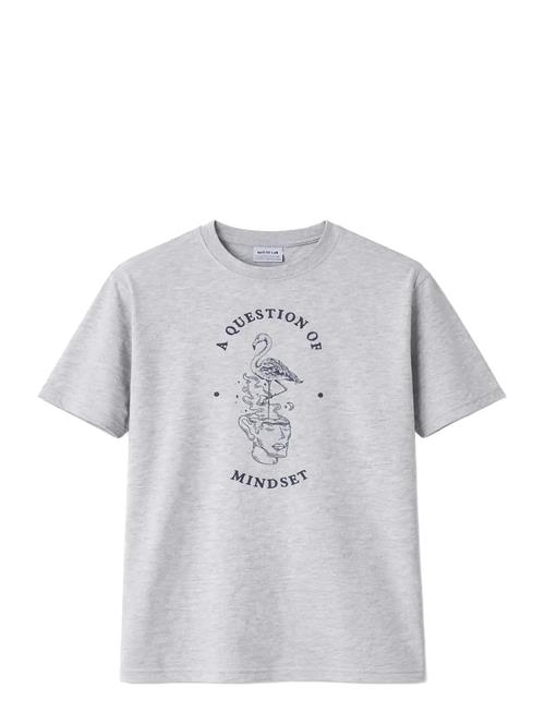 A QUESTION OF | Tee Print Emb | XXXL