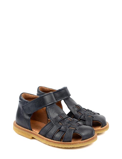 Pom Pom | Classic Rub Sole Closed Braid Sanda | 30