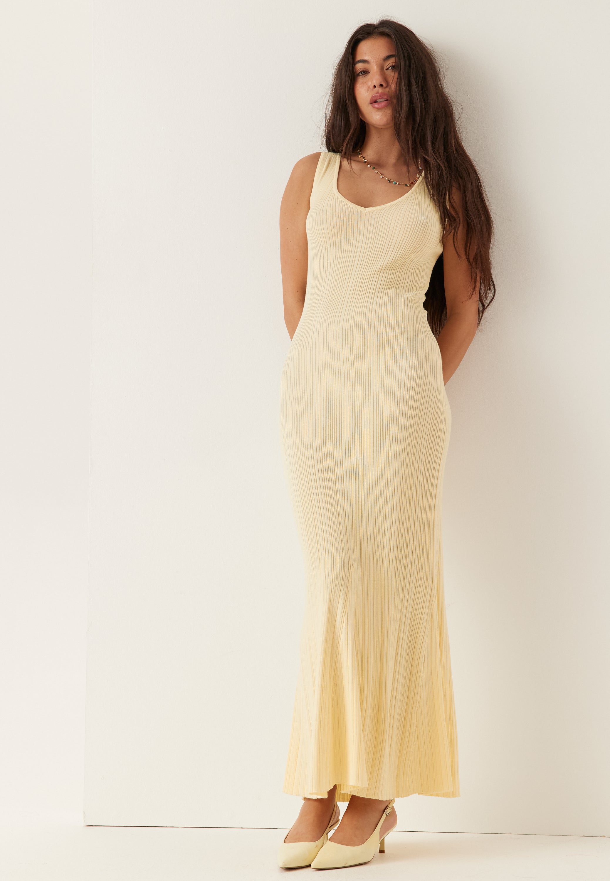 BUBBLEROOM Carrie Knitted V-neck Dress