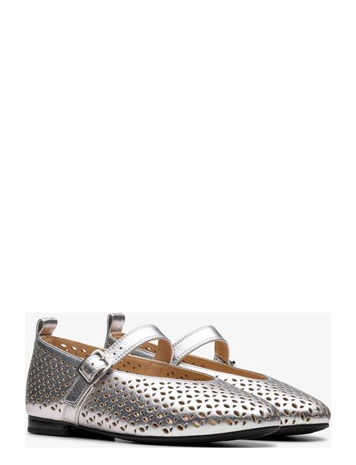 Clarks | Fawna Jane D | 38