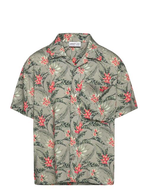 name it | Nkmferane Ss Shirt Box | 134-140