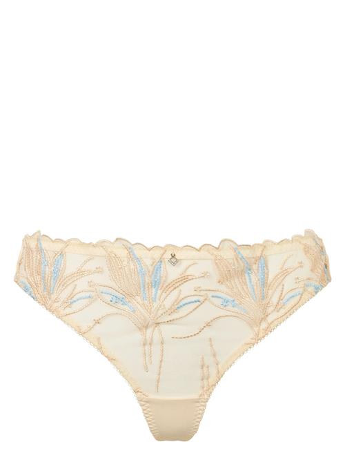 Missya | Emily String | 40
