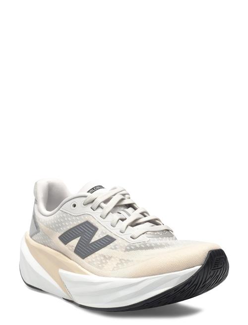New Balance | New Balance Fuelcell Rebel V5 | 36