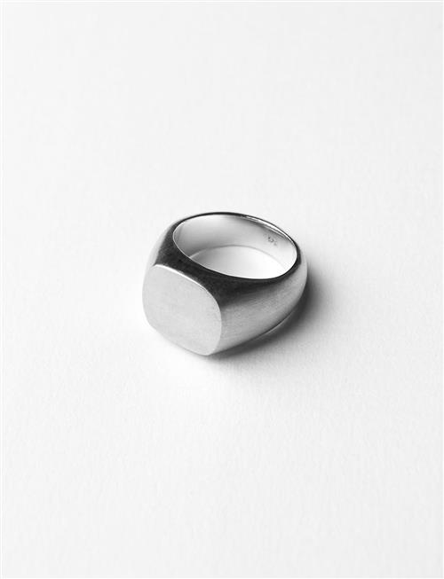 Blue Billie | Oval Clean Ring | 54