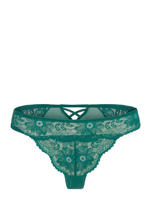 Dorina | Winona Thong | M