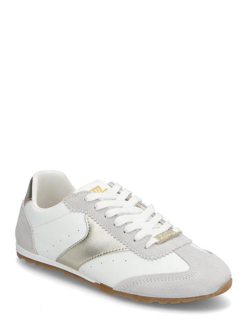 Steve Madden | Fan Fav Sneaker | 37