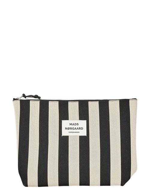 Mads Nørgaard | Knit Stripe Hilden Toiletry Bag | ONE SIZE