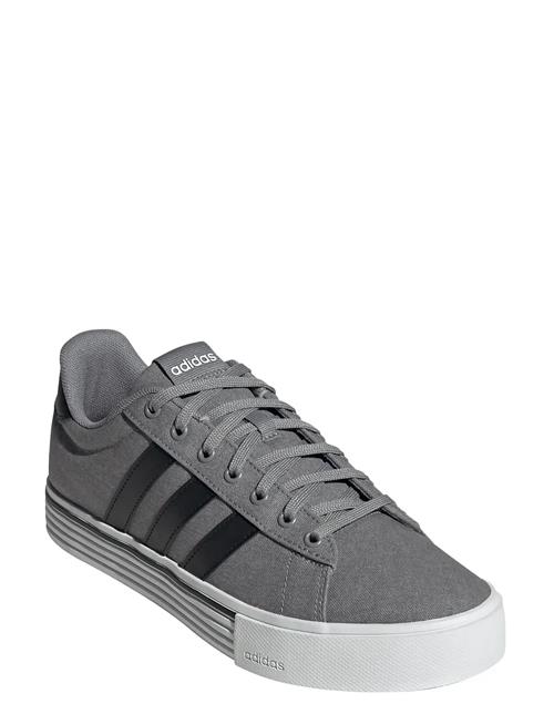 adidas Sportswear | Daily 4.0 | 42 2/3