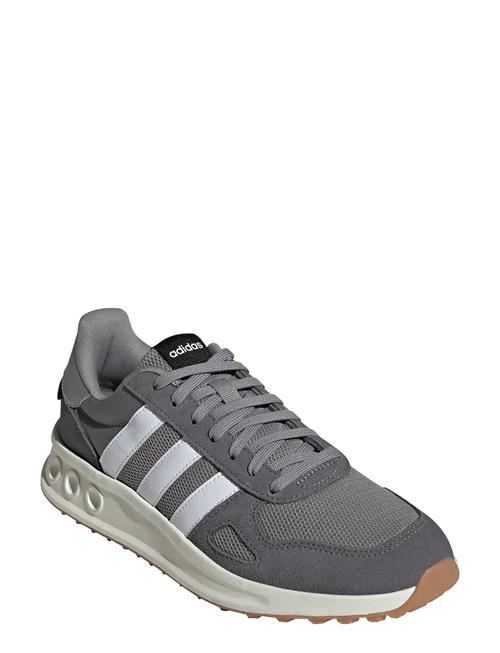 adidas Sportswear | Run 84 | 44 2/3